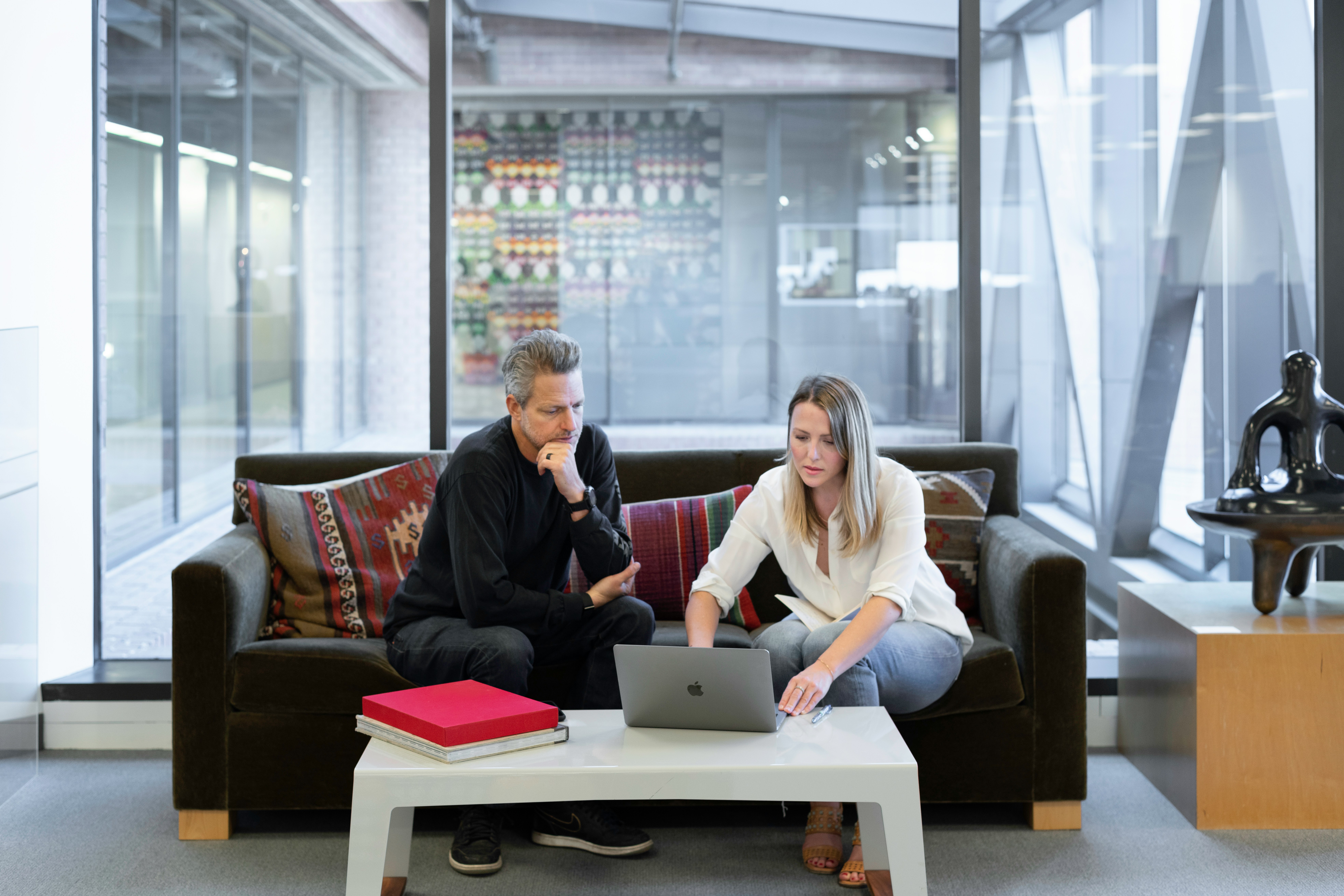 Don't Go It Alone: Why You Need an Agent to Buy Your Next Property