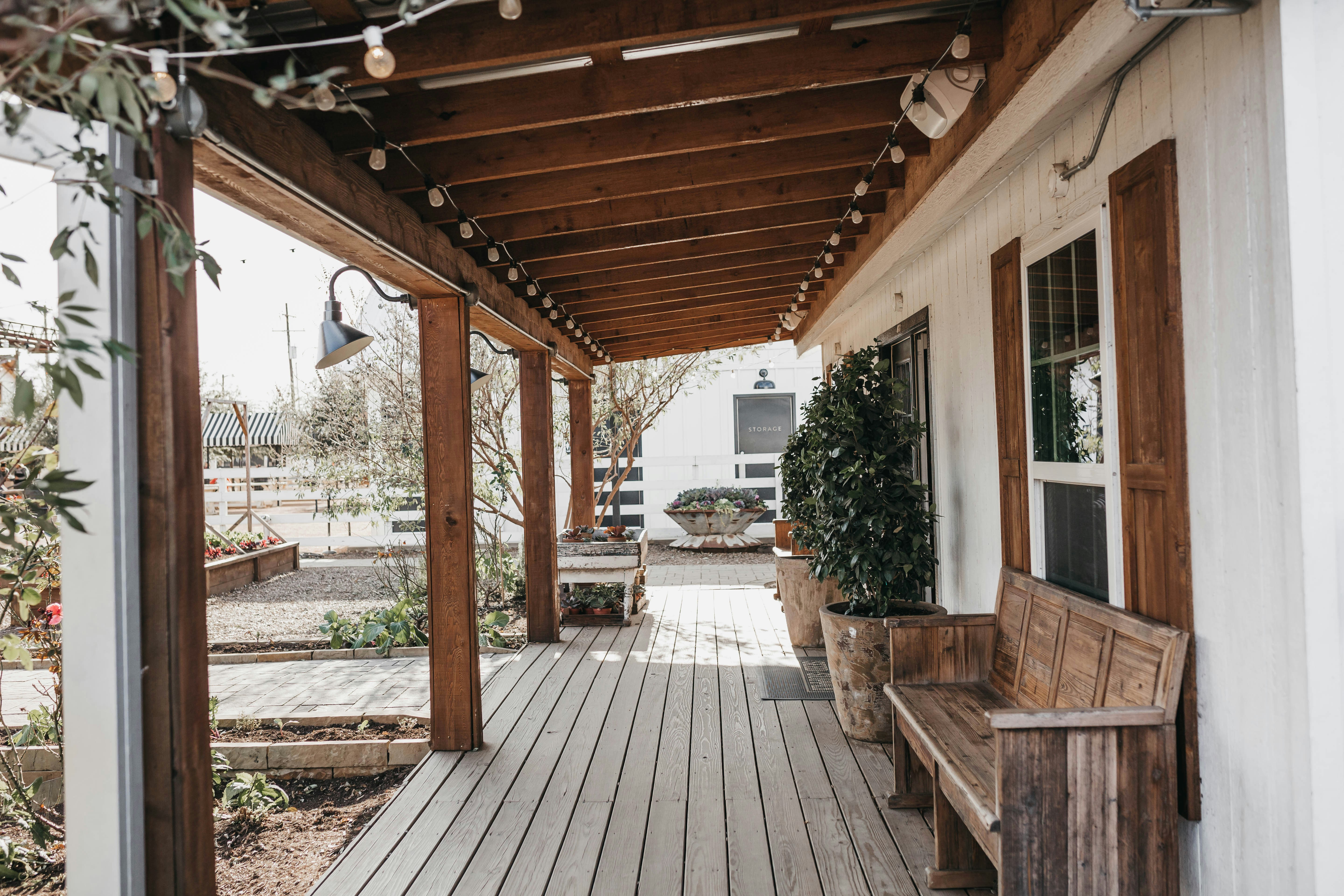 Preparing Your Charming Tennessee Farmhouse for Sale