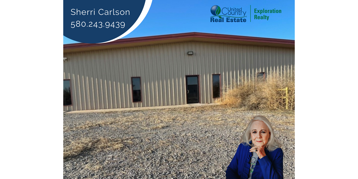 COMMERCIAL BUILDING ON ACREAGE IN WESTERN OKLAHOMA FOR SALE