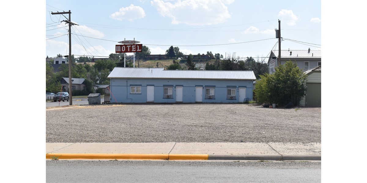 VACANT COMMERCIAL LOT FOR SALE SHELBY MT