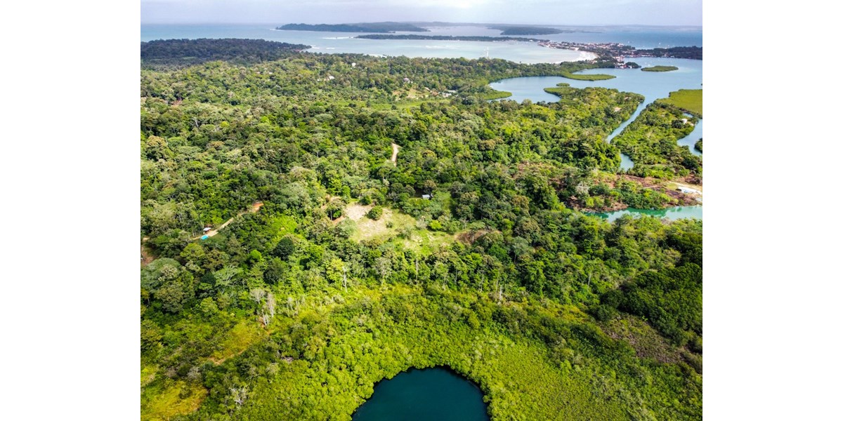 TITLED OCEANFRONT LAND FOR SALE, BOCAS DEL TORO, PANAMA