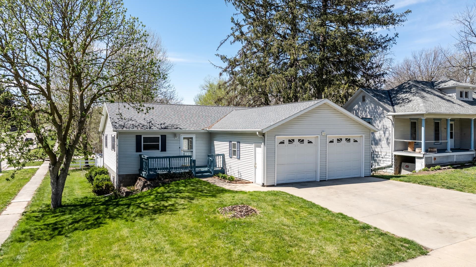 Ranch Style Home With 2Car Attached Garage in Harlan, IA