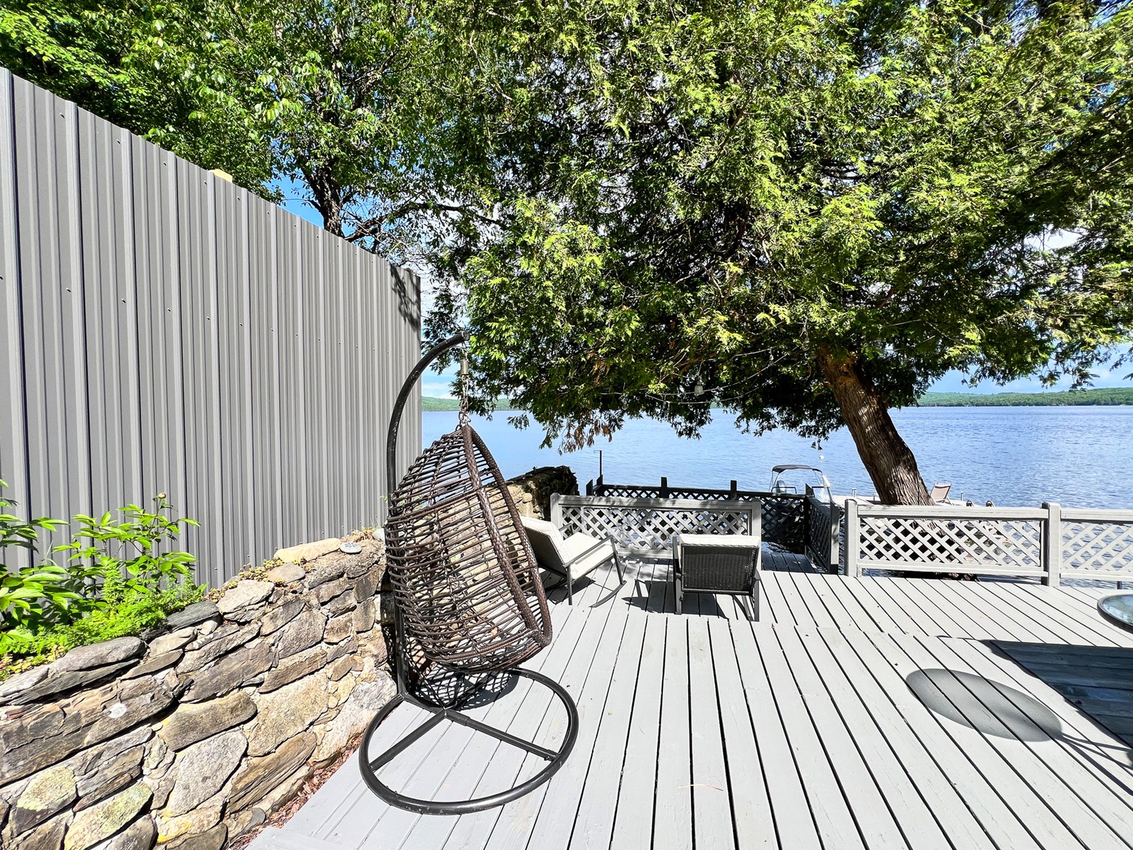 Cold Stream Pond Lakeside Living