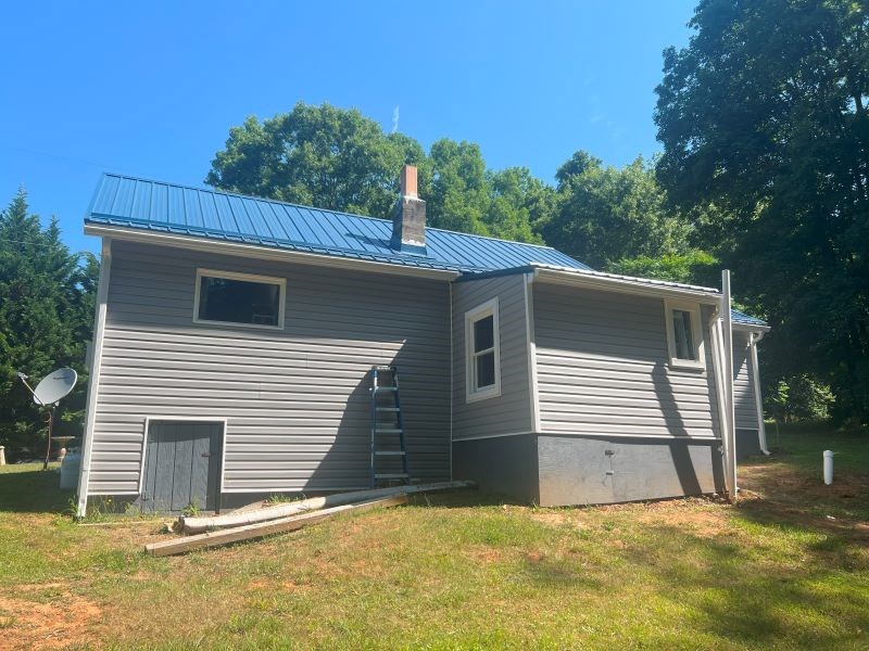 Restored Cabin for Sale in Hiwassee VA
