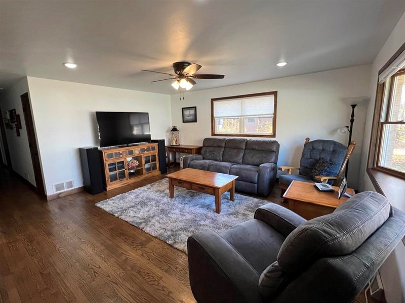 Home For Sale In The City Of Weyauwega