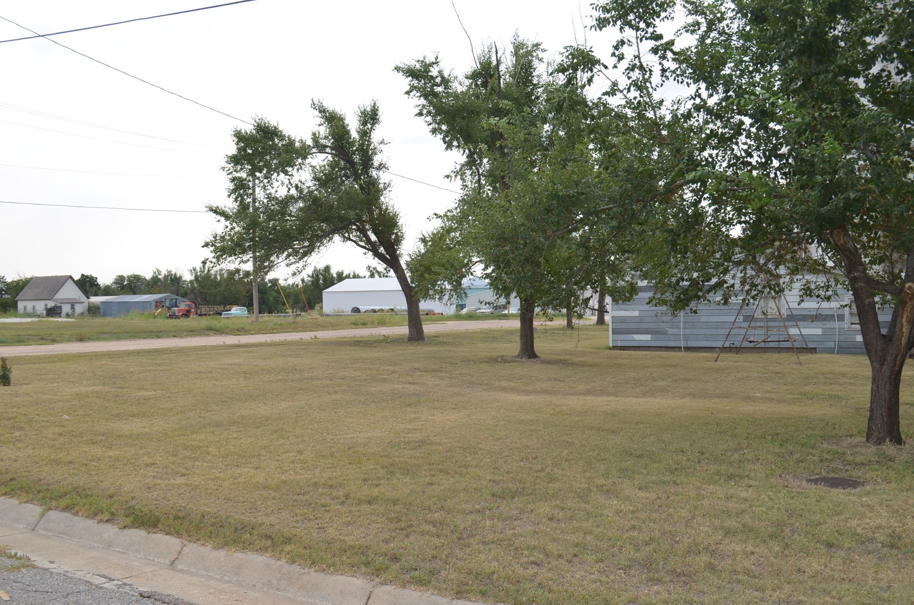COLDWATER KANSAS COUNTRY HOME FOR SALE
